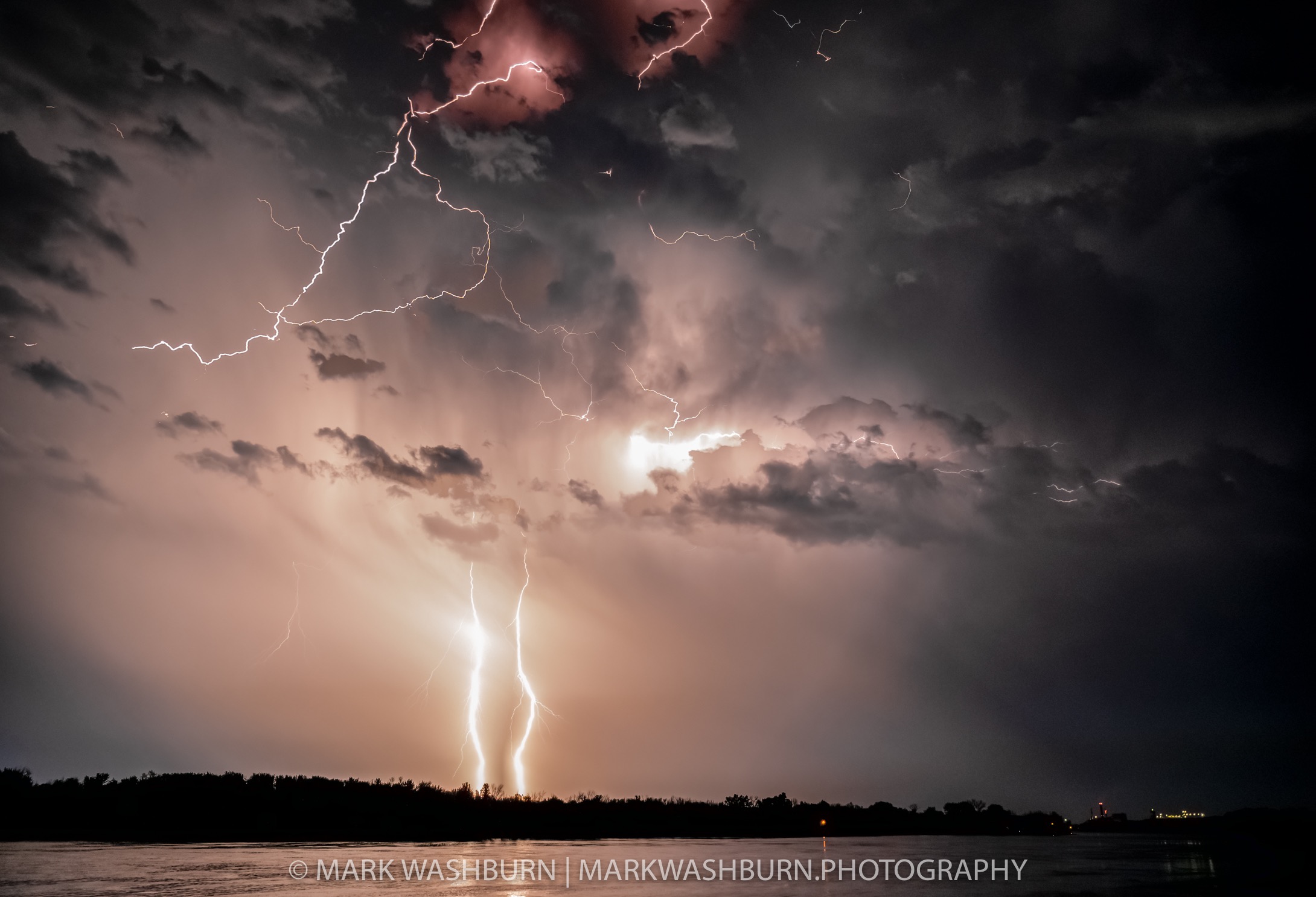 lightning-21.jpg Lightning 21